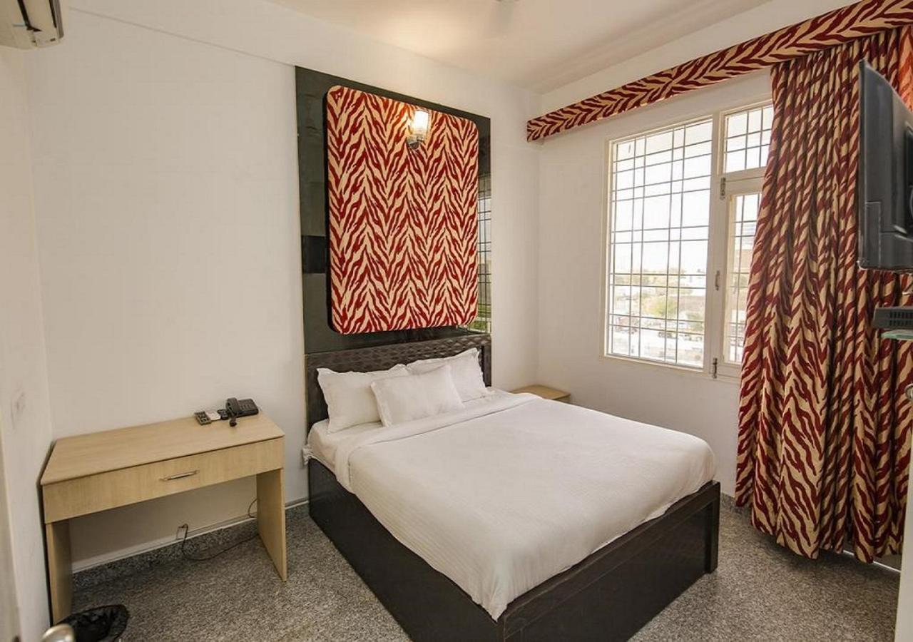 K G Residency Airport Hotel Jaipur Exterior photo